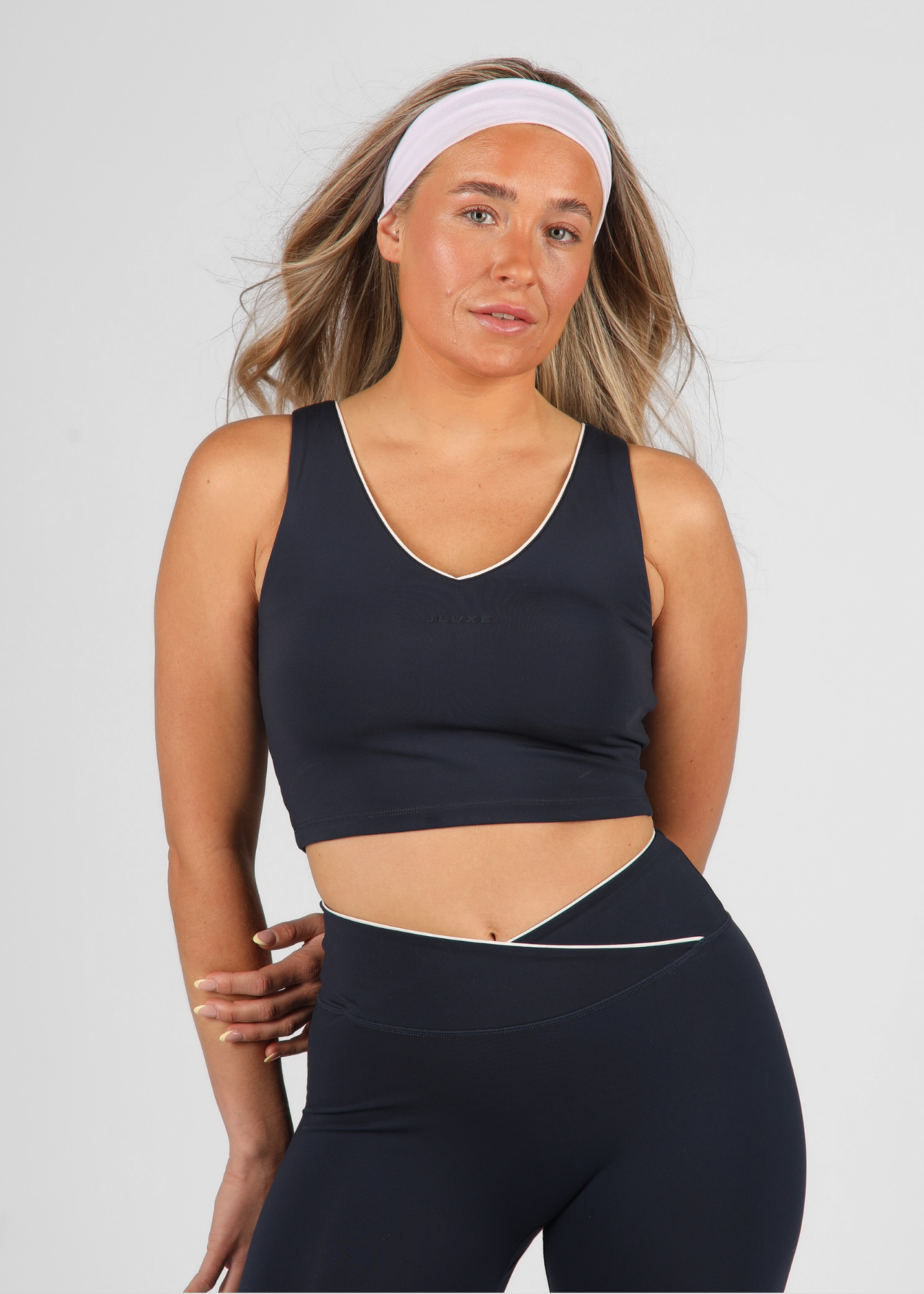 FormLuxe Midnight V-Neck Sculpt Bra