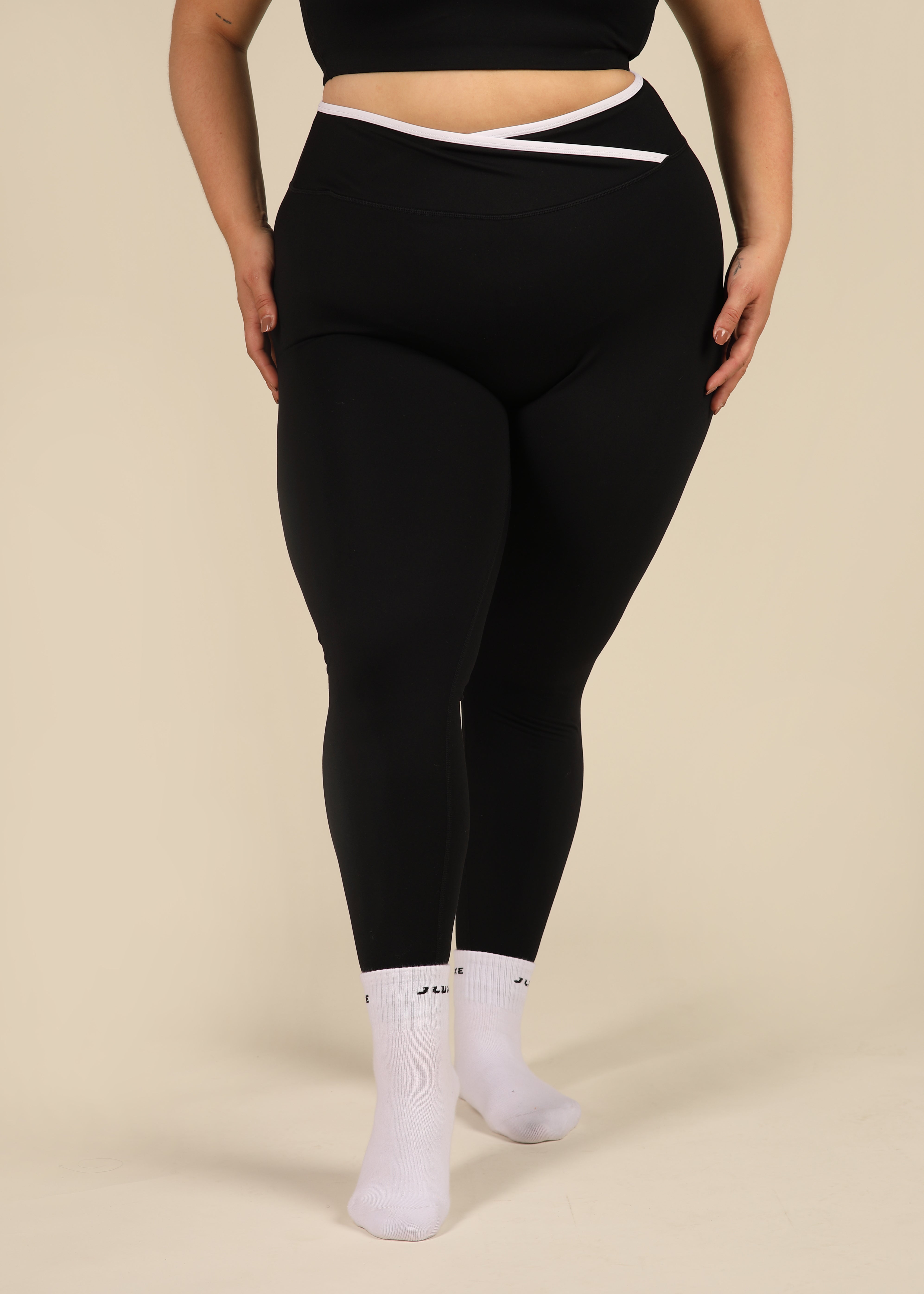 Cloud Luxe Black Wrap Essential Legging