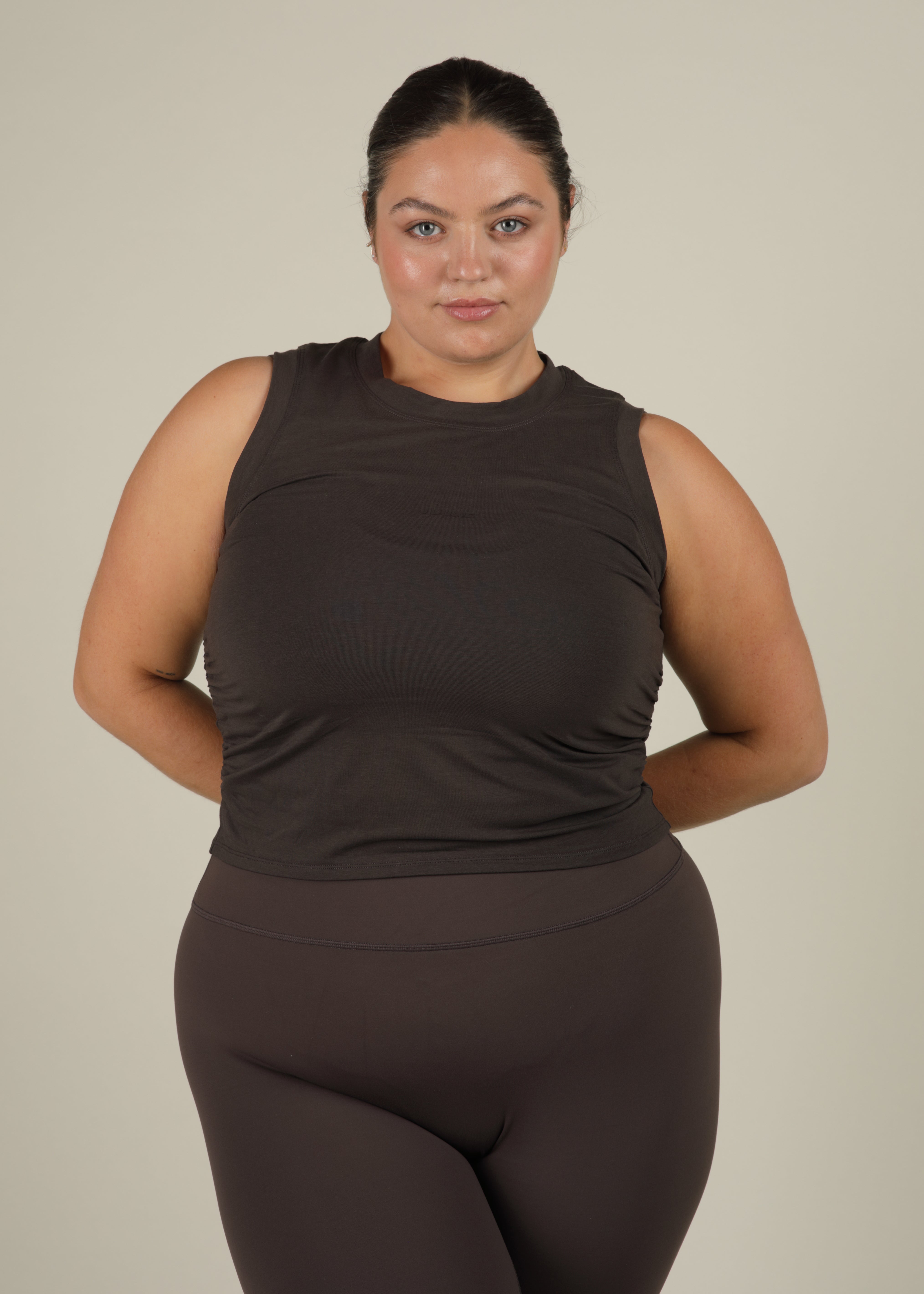 Ultra Soft Bamboo Deep Mocha Contour Vest