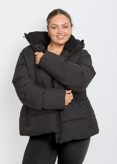 Contour Short Black Puffer Coat