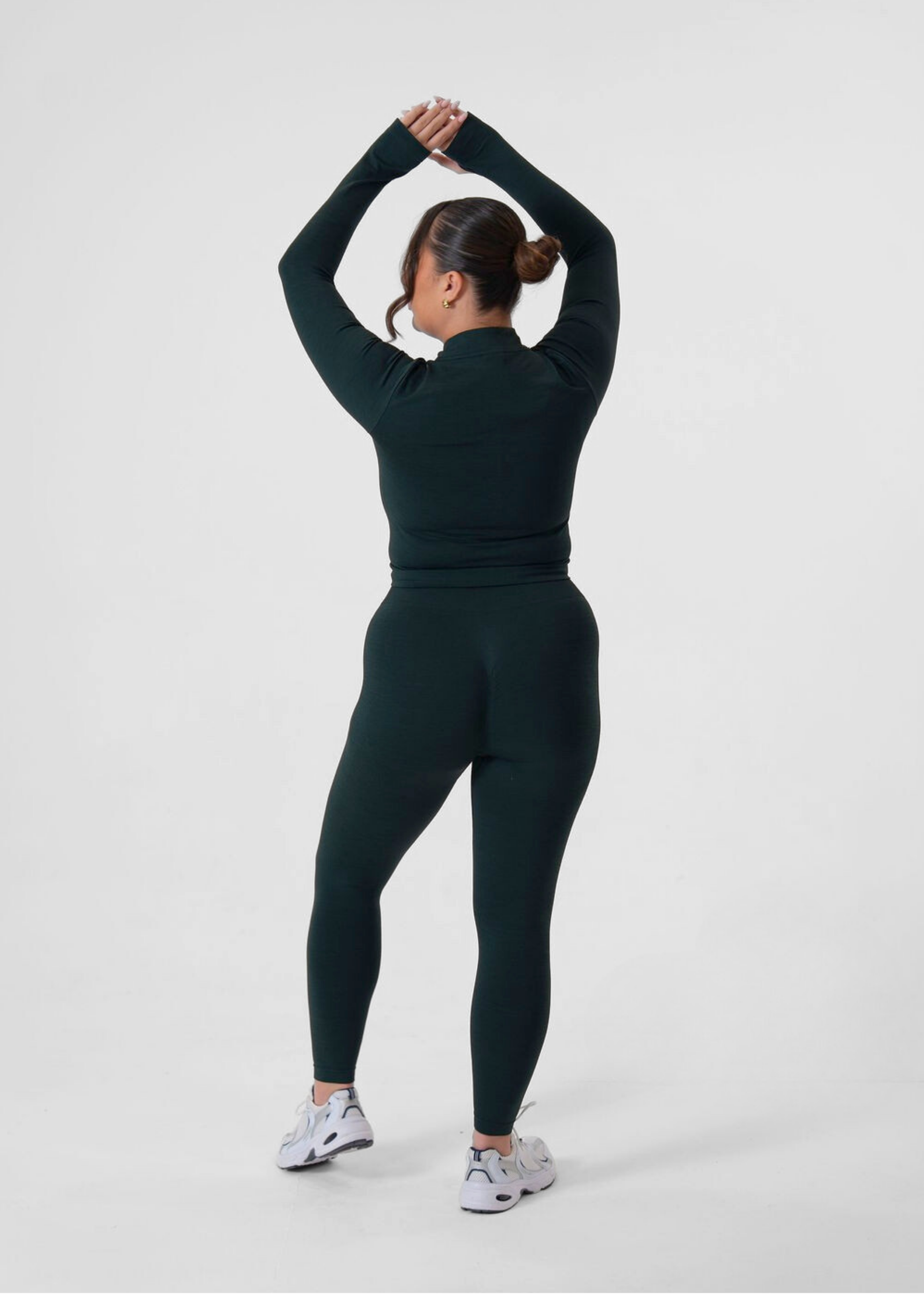 Avara Forest Seamless Cropped Zip Jacket