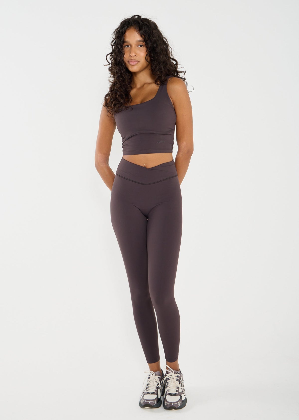 Cloud Sculpt Coffee Wrap Legging