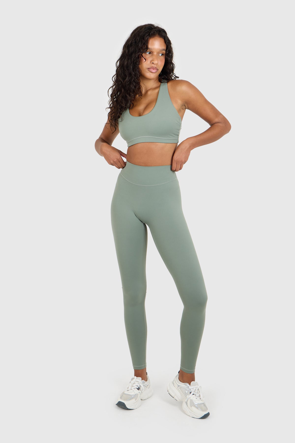 Cloud Sculpt Soft Sage Scrunch Legging
