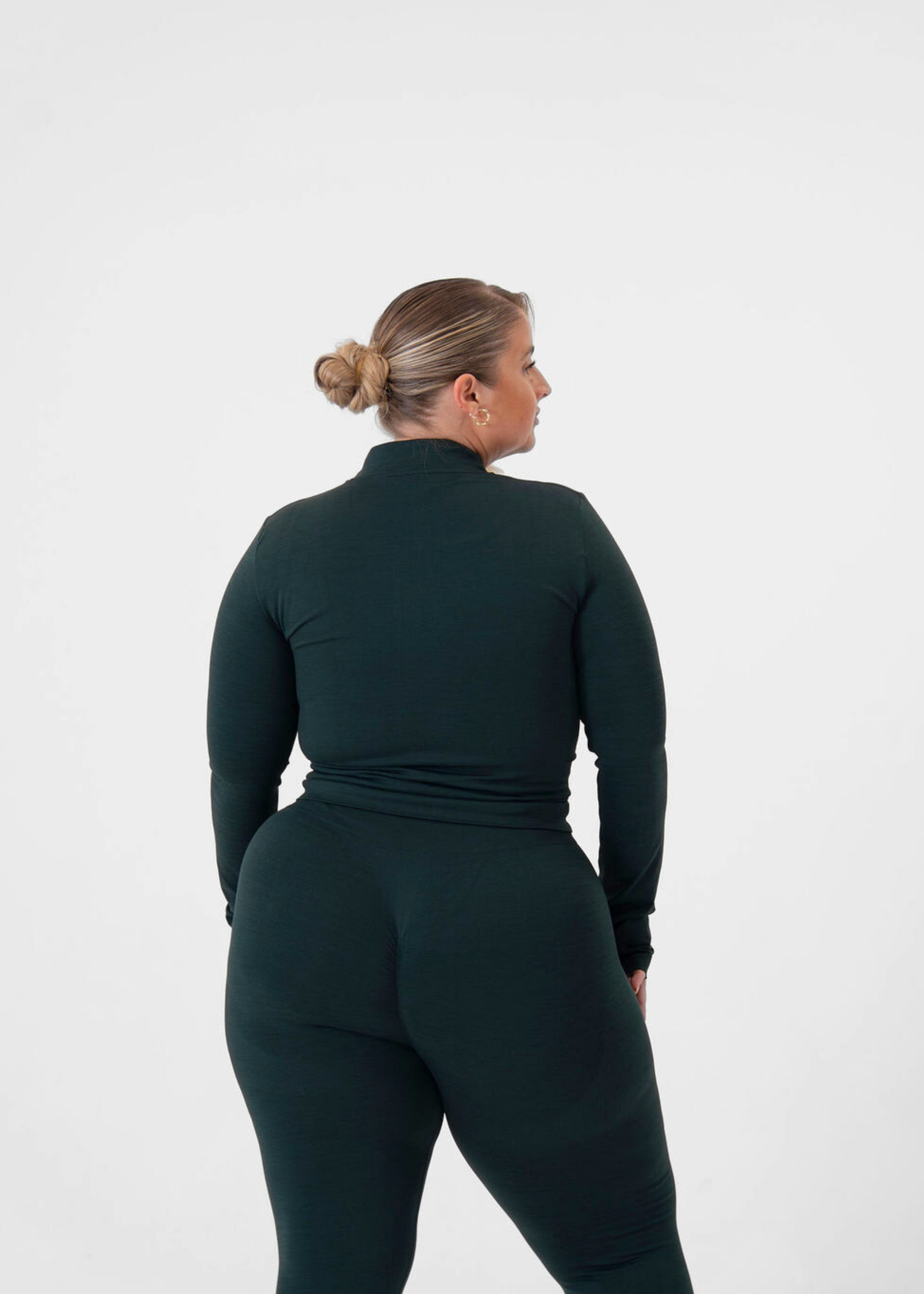 Avara Forest Seamless Cropped Zip Jacket