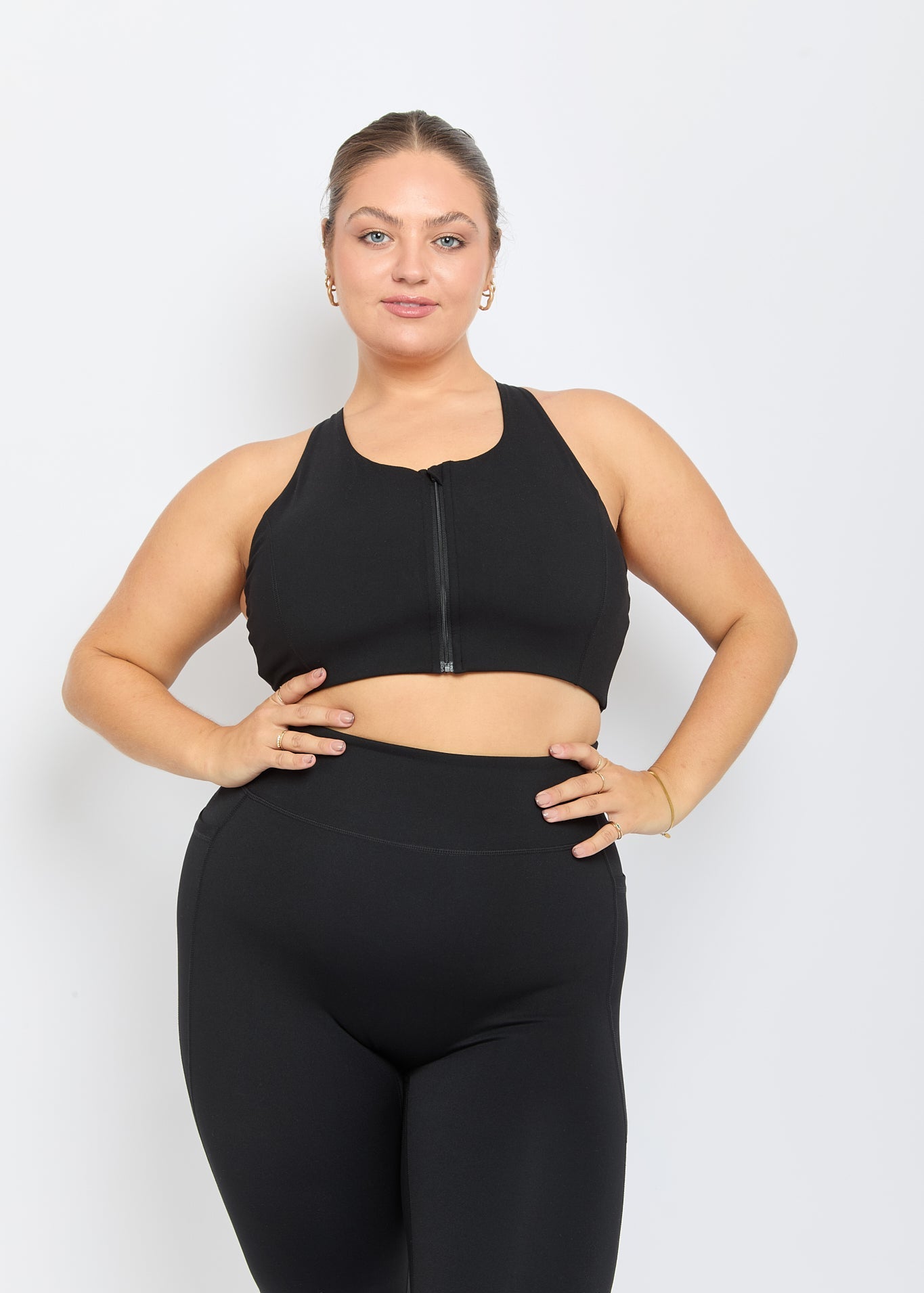 CloudLuxe Core Black Zip Bra