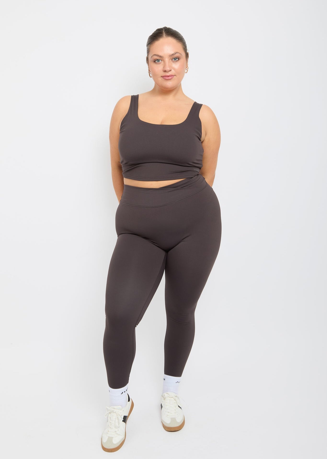 CloudLuxe Core Wrap Coffee Essential Legging