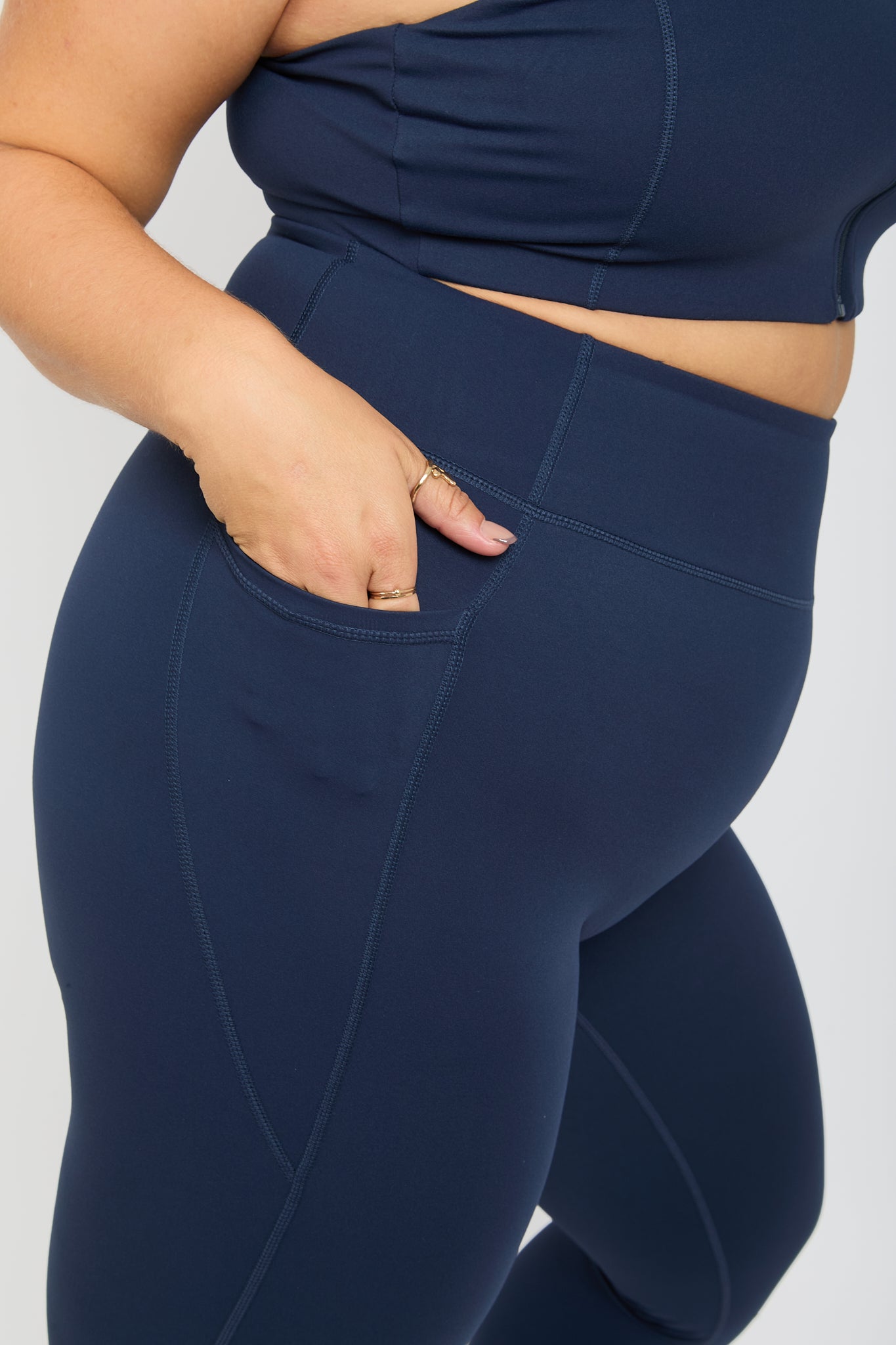 CloudLuxe Core Navy Pocket Legging
