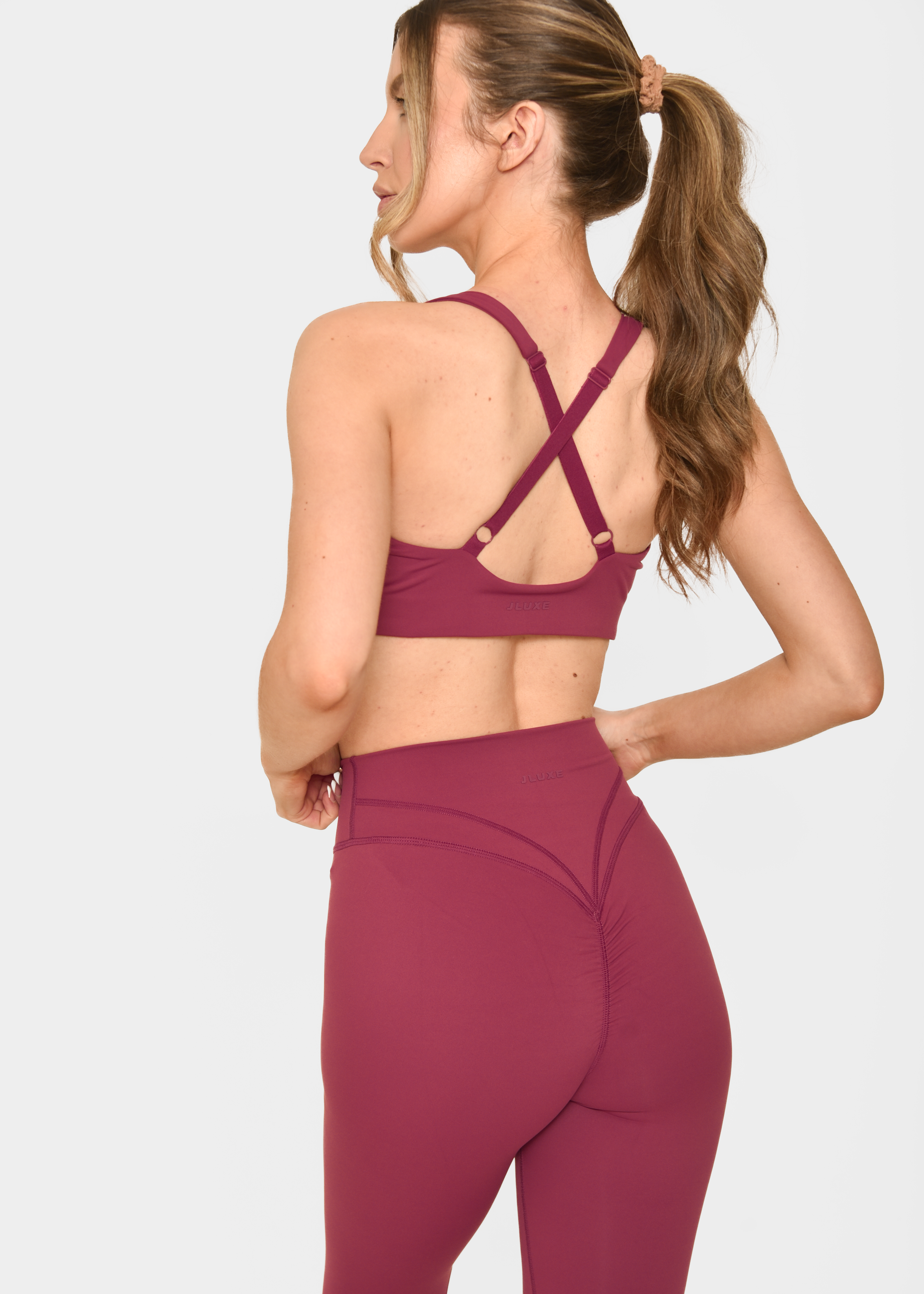 Cloud Sculpt Crossover Velvet Rose Strap Bra