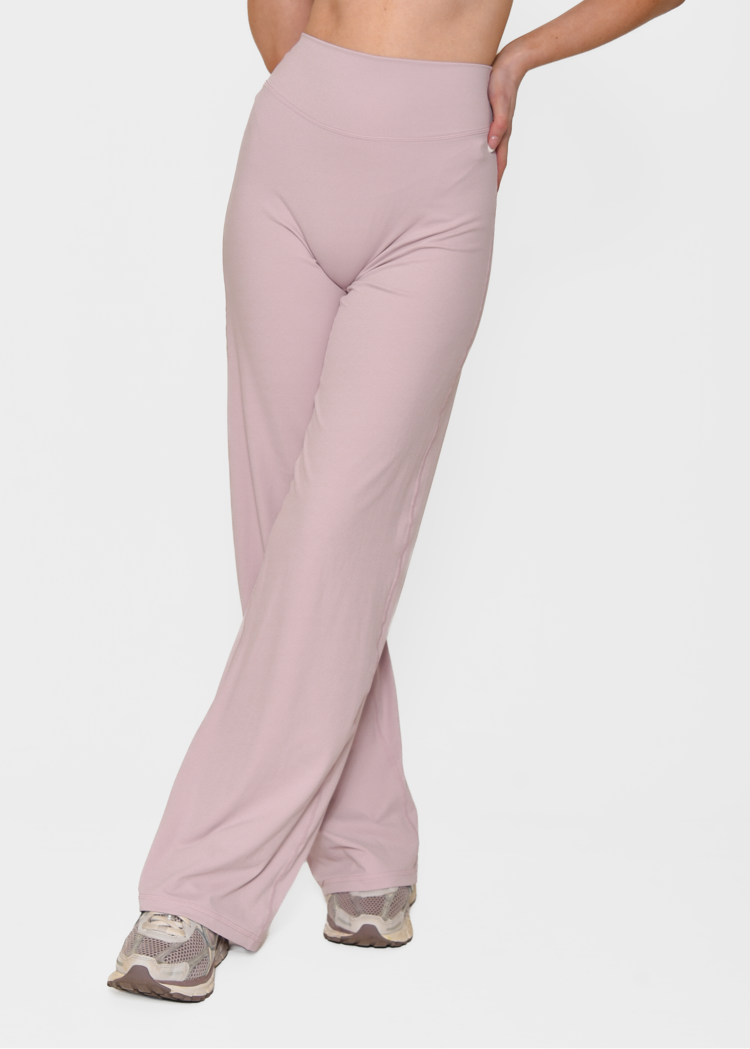 Cloud Sculpt Straight Leg Yoga Trouser Blush Pink